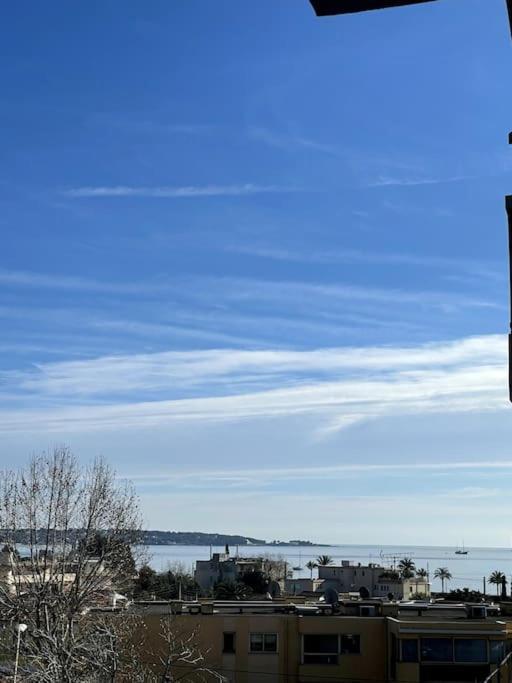 Appartement Vue Mer, 5Min A Pied De La Plage, Parking Prive Vallauris Luaran gambar